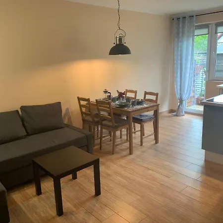 ホームステイ Goscinne - Mati コパリノ