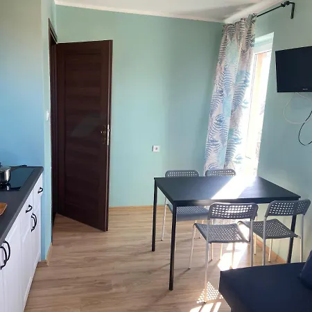 Goscinne - Mati ホームステイ