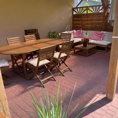 Goscinne - Mati ホームステイ *